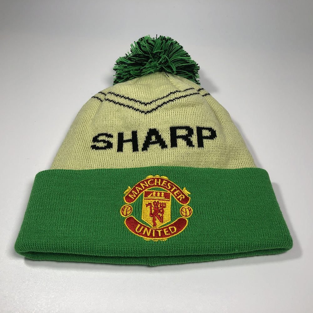 OEM Green Blank Knitted Hat Winter Football Skiing Jacquard Embroidery Bobble Caps Windproof Beanie With Ball High Quality Mens - Image 4