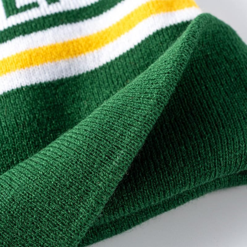 OEM Manufacture Custom Jacquard Embroidery Toque Sport Pom Pom Knitted Winter Beanie Hat With Custom Logo Adult - Image 5